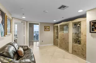 19333 Collins Ave, Sunny Isles Beach, FL 33160 - Photo 4