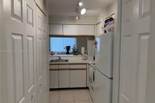 882 NW 92nd Ave, Plantation, FL 33324 - Photo 28