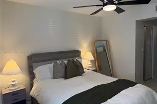 882 NW 92nd Ave, Plantation, FL 33324 - Photo 14