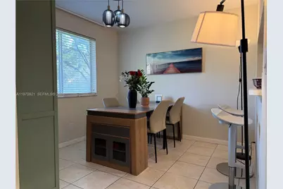 882 NW 92nd Ave #882, Plantation, FL 33324 - Photo 8