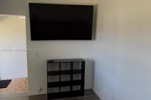 9828 NW 26th Ave, Miami, FL 33147 - Photo 4