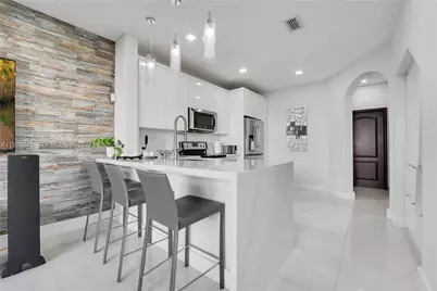 11261 NW 55th Ln #NA, Doral, FL 33178 - Photo 10