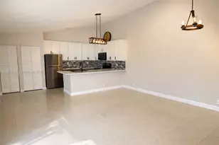 1186 Periwinkle Pl, Wellington, FL 33414 - Photo 2