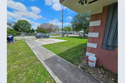 2119 NW 64th St #2119, Miami, FL 33147 - Photo 8