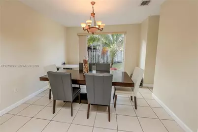 4612 NW 94th Ct #4612, Doral, FL 33178 - Photo 6