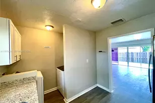 11315 SW 123rd Ave, Miami, FL 33186 - Photo 10