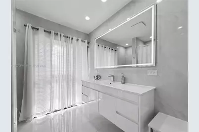 4712 Sheridan St #6, Hollywood, FL 33021 - Photo 18