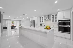 4712 Sheridan St, Hollywood, FL 33021 - Photo 4