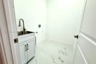 904 Asher St E, Lehigh Acres, FL 33974 - Photo 18