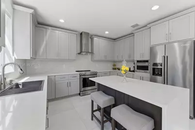 9102 SW 170th Ct, Miami, FL 33196 - Photo 16