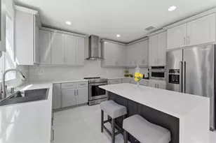 9102 SW 170th Ct, Miami, FL 33196 - Photo 16