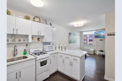 710 Washington Ave #315, Miami Beach, FL 33139 - Photo 40