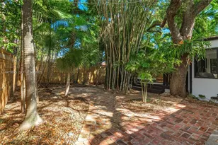 751 NE 80th St, Miami, FL 33138 - Photo 32