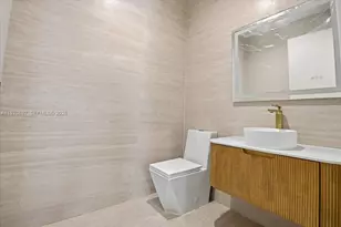 1637 Monroe St, Hollywood, FL 33020 - Photo 10