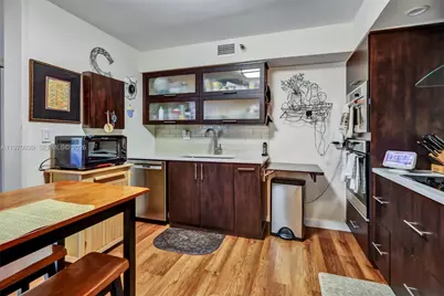 3500 Mystic Pointe Dr #302, Aventura, FL 33180 - Photo 12