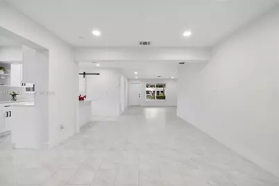 3740 NW 9th Ct, Lauderhill, FL 33311 - Photo 8