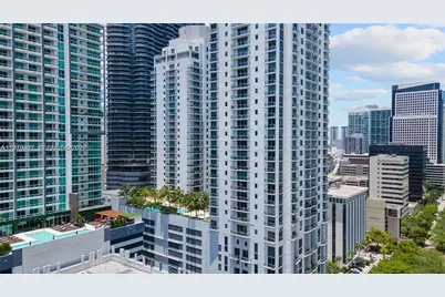 1060 Brickell Ave #1605, Miami, FL 33131 - Photo 22