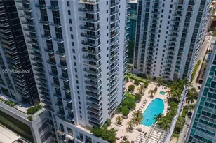 1060 Brickell Ave, Miami, FL 33131 - Photo 2