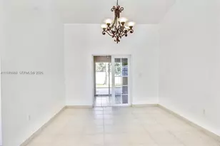 421 NW 136th Ave, Miami, FL 33182 - Photo 12