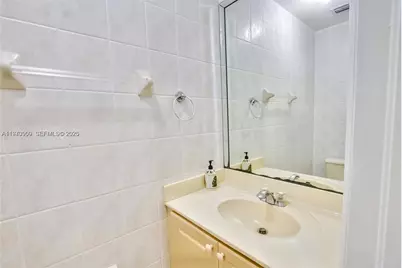 421 NW 136th Ave #421, Miami, FL 33182 - Photo 16