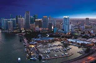 253 NE 2nd St, Miami, FL 33132 - Photo 36