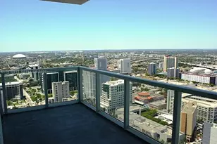 253 NE 2nd St, Miami, FL 33132 - Photo 8