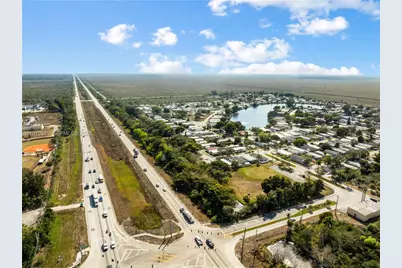 730 NW 214th Ave, Pembroke Pines, FL 33029 - Photo 34