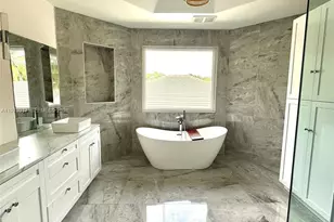 2556 Jardin Manor, Weston, FL 33327 - Photo 16