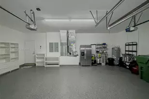 2556 Jardin Manor, Weston, FL 33327 - Photo 12