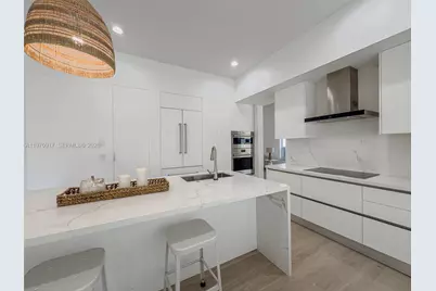 2556 Jardin Mnr, Weston, FL 33327 - Photo 6