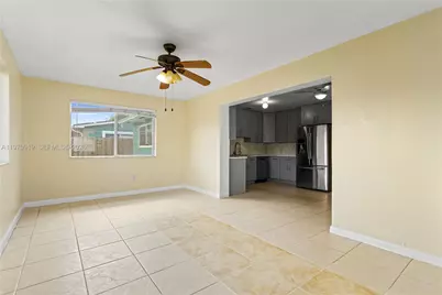 1831 SW 97th Ter, Miramar, FL 33025 - Photo 28