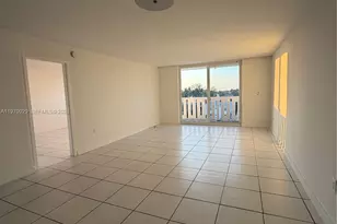 7900 Tatum Waterway Dr, Miami Beach, FL 33141 - Photo 26