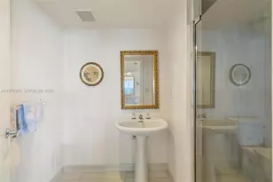 16425 Collins Ave, Sunny Isles Beach, FL 33160 - Photo 36