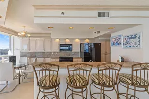 16425 Collins Ave, Sunny Isles Beach, FL 33160 - Photo 12