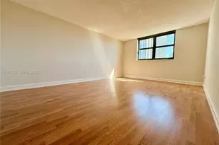 210 174th St, Sunny Isles Beach, FL 33160 - Photo 16