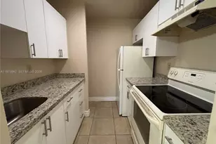 11526 Royal Palm Blvd, Coral Springs, FL 33065 - Photo 4