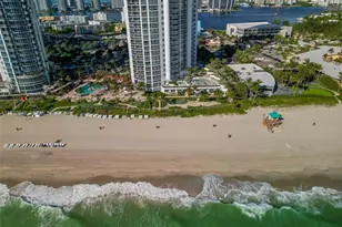 18201 Collins Ave, Sunny Isles Beach, FL 33160 - Photo 36