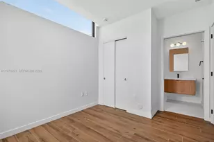 529 NE 61st St, Miami, FL 33137 - Photo 16