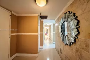 661 NE 195th St, Miami, FL 33179 - Photo 8