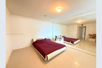 661 NE 195th St #104, Miami, FL 33179 - Photo 8