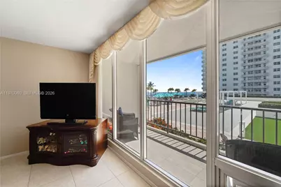 4280 Galt Ocean Dr #2K, Fort Lauderdale, FL 33308 - Photo 8