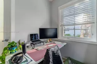 1061 Michigan Ave, Miami Beach, FL 33139 - Photo 14