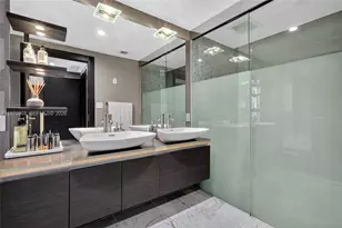 200 Biscayne Blvd Way, Miami, FL 33131 - Photo 26