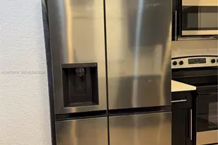 470 NE 127th St, North Miami, FL 33161 - Photo 28