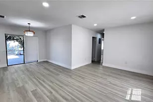 14335 SW 109th Ct, Miami, FL 33176 - Photo 10