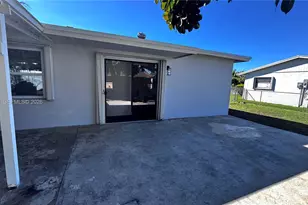 14335 SW 109th Ct, Miami, FL 33176 - Photo 14