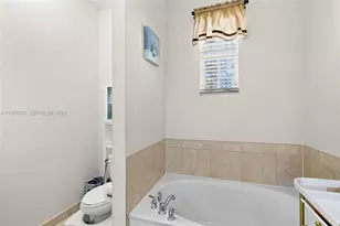 6959 Julia Gardens Dr, Coconut Creek, FL 33073 - Photo 38