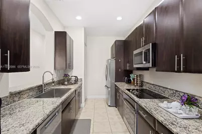 6959 Julia Gardens Dr, Coconut Creek, FL 33073 - Photo 10