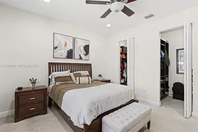 6959 Julia Gardens Dr, Coconut Creek, FL 33073 - Photo 2