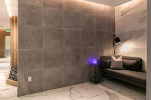 90 SW 3rd St, Miami, FL 33130 - Photo 36